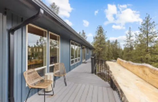 Forest Cabin Retreat Near Coeur D’Alene