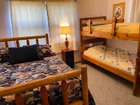 Whole House on a Quiet Cove, Lake of the Ozarks, Family Owned and Operated. - Wifi