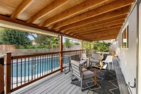 🌅 Modern, Trendy 4BD & 3BA house with great amenities 🌉🎆 Отели в г. Конкорд