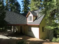 Inside Yosemite National Park! No separate park reservation required! - 2-Star