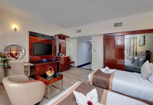 5. 시티 스테이 호..