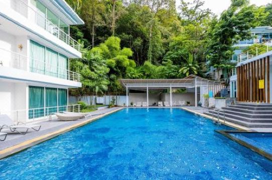 Balinese Apartment Kamala beach