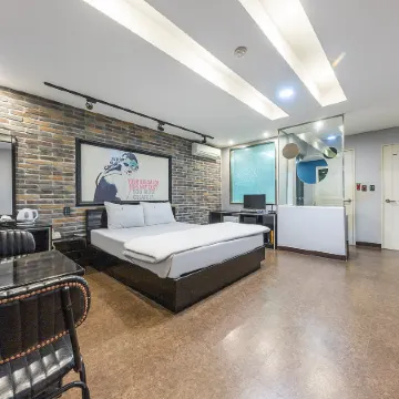 Daegu Pyeongni-Dong J Jay