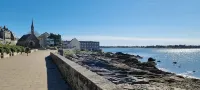 Beautiful renovated apartment in the center of Concarneau - 2 tähden