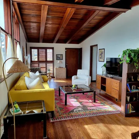 Charming 3-bedroom house located in the heart of Jackson.