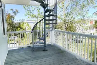 4 BR Beautiful Southern Style Home w/ Private Large Pool, Heat Opt - North End - 4 stjerner