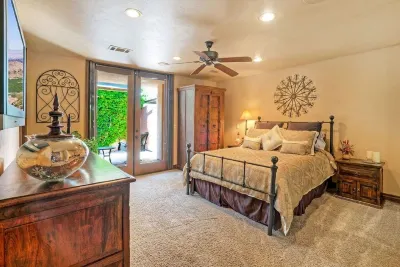 Wonderful Palm Desert Location next to El Paseo Shopping and Dining District