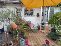 Le Poinçon renversé Cozy and green