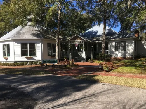 The Presidential Lodge at Steinhatchee Landing