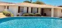 Private<br>Resort-feel home with private pool spa gazebo, 2 min walk to beach - สระว่ายน้ำส่วนตัว