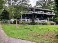 East Norris Point Breathtaking Lake View with Private Dock in Year Around Water