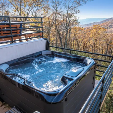 Hot Tub / Bunk Room / EV Charger / King Beds / 3,200 Sqft