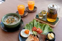 Cafe in Farm & Dome, Baan Suan Lan Sang Hotels in Tak