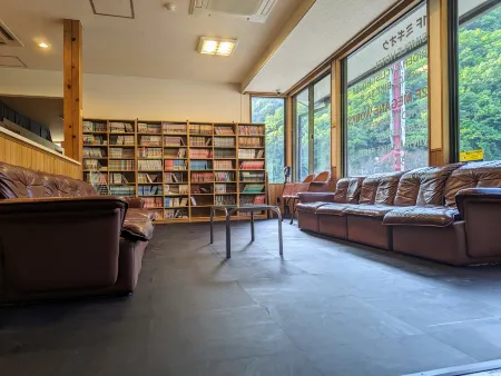 Rider House Migioku Отели рядом со станцией JR Yunotsu station