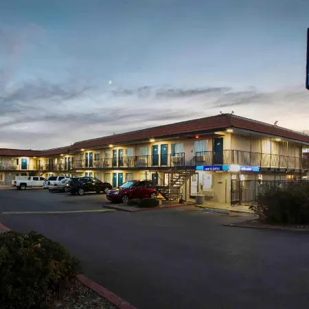 Motel 6 Albuquerque, NM - Carlisle