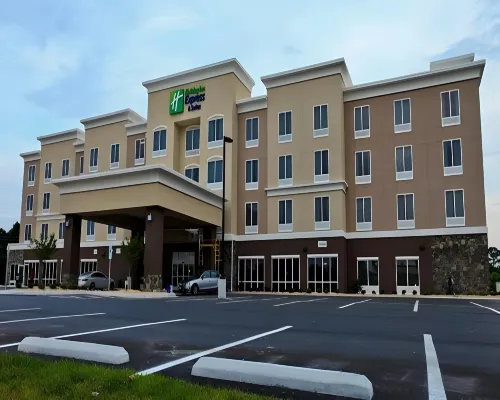 Holiday Inn Express & Suites GOLDSBORO - BASE AREA by IHG Hotels in Wayne County