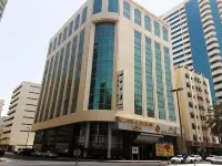 艾馬拉特勒居馬酒店 鄰近雨房的酒店