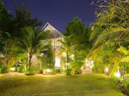 Bannsuanmaeklong Resort Отели в г. Mueang Samut Songkhram