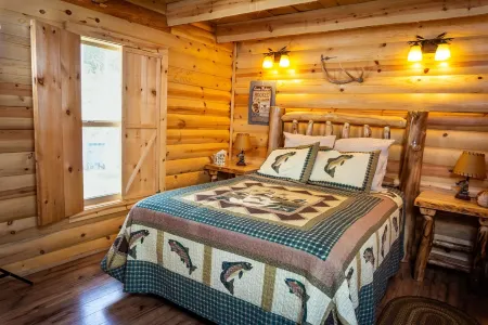 Fishing Cabin w/ Air Purifier