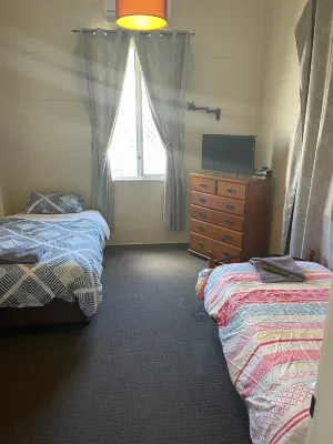 CITY CENTRE, WATER PARK, WIFI, PAYTV min 2 night stay