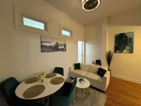 Elegant 2-BD. Manhattan Escape Steps from Central Park"