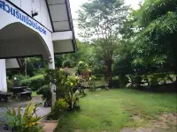 Suan Rim Khuean Resort Hotels near Sirindhorn Wararam Phu Prao Temple (Wat Phu Prao)