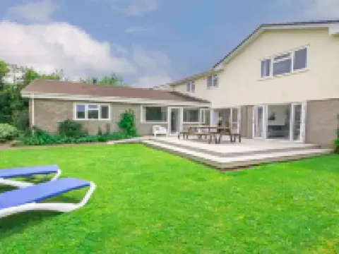 Ladywell Sleeps 12|Hot Tub* Pool Table, Pizza Oven Hotels in Croyde