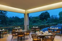 Hotel Santika Lahat - breakfast