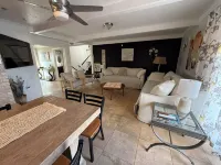 Anita’s Home, private pool and hot tub.