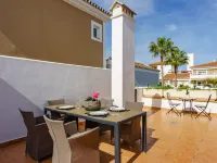 Cortijo del Mar - La Perla.
