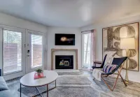 Charming 1-bedroom condo in beautiful Oklahoma City with pool,