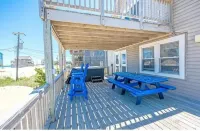 FAIR WINDS of Rodanthe-Walk to Pier+Dogs Welcome! Hotels in Kinnakeet