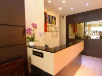 Hotel Sarina