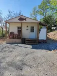 Kellers Kove Cabin and RV Resort - Pools