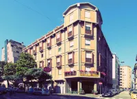 Hotel de Paris Các khách sạn ở 