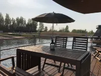 Hausboot Harmonie Hotels in Bitterfeld-Wolfen