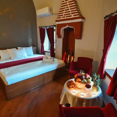 Taşhan Hotel