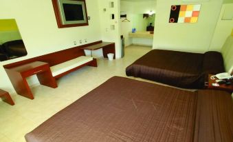 Hotel Splash Inn