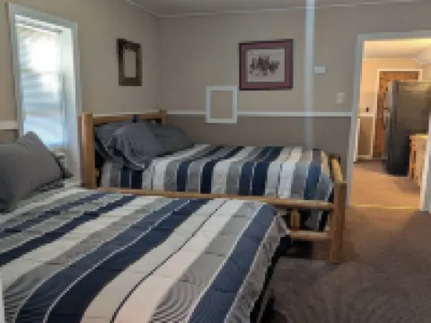 Cedarvale Cabins at Turner Falls Hotels in Murray County