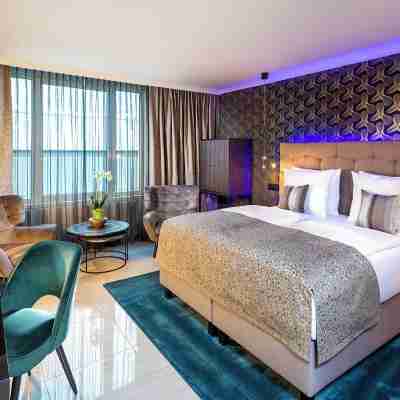 Hotel Palace Berlin Rooms