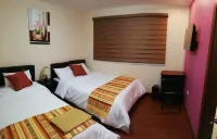 Las Hortensia's Casa de Huespedes Hotels in Pifo