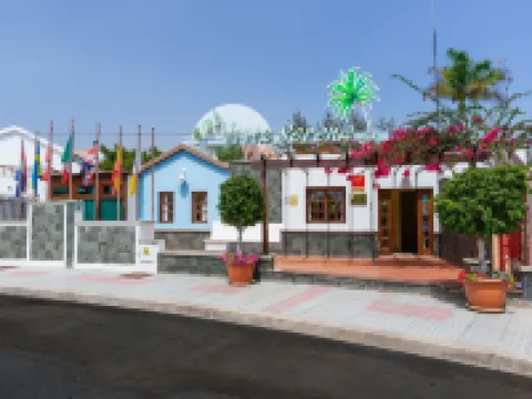 Club Vista Serena Hotels in Comarca Sur