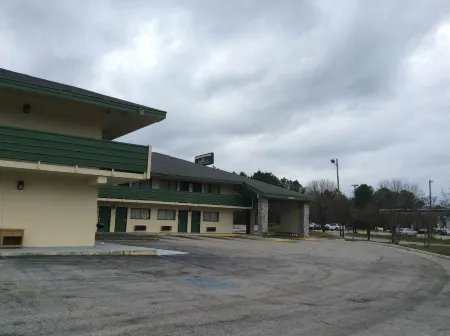 Days Inn by Wyndham York Alabama