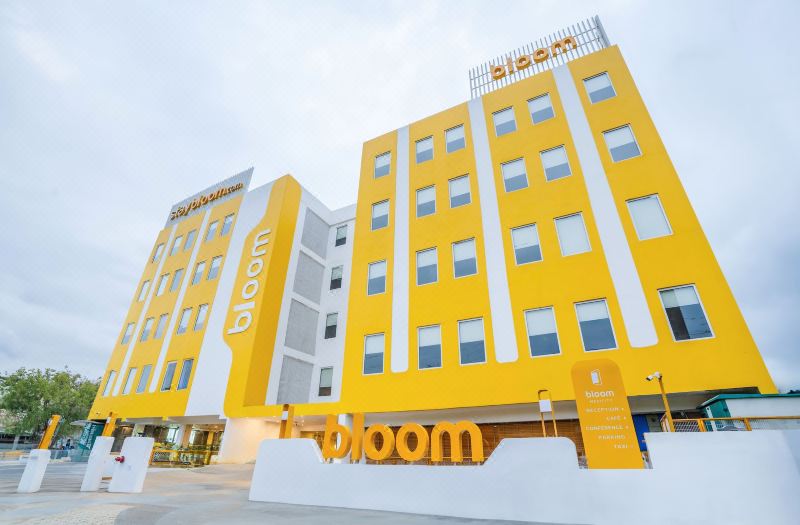 Bloom Hotel - Medicity Gurugram, Near Medanta Hospital