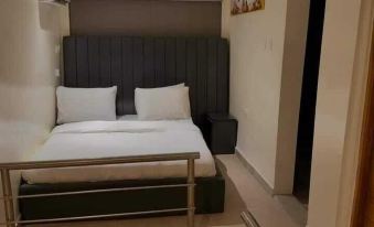 1 Bedroom Penthouse on the Beach Ikate