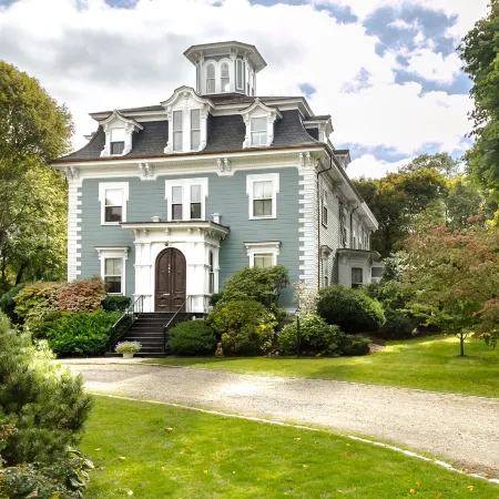 The Hotel Marblehead