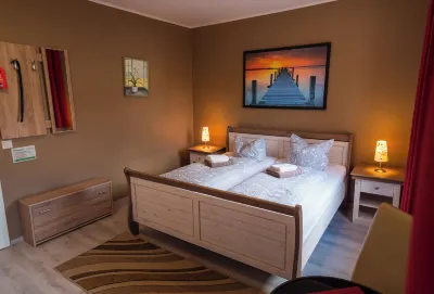 Pension am Schloss Hotels near Mehrzweckhalle Mittenwalde