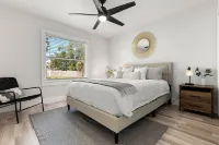 Relaxing 2Br Florida Home Close to Beach Hotels in Osprey