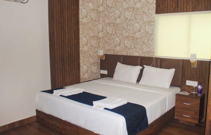 Hotel Pavitra
