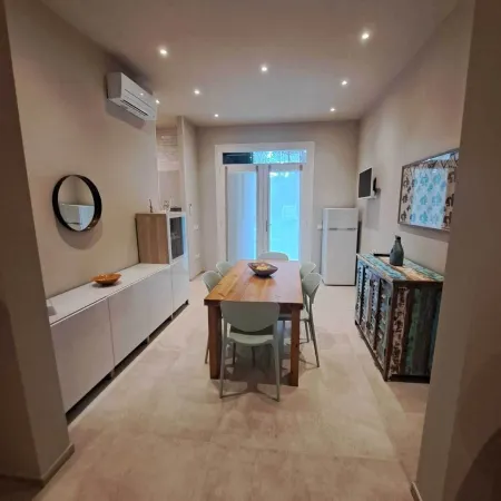 Marina Romea 2 Splitted Executive Flats